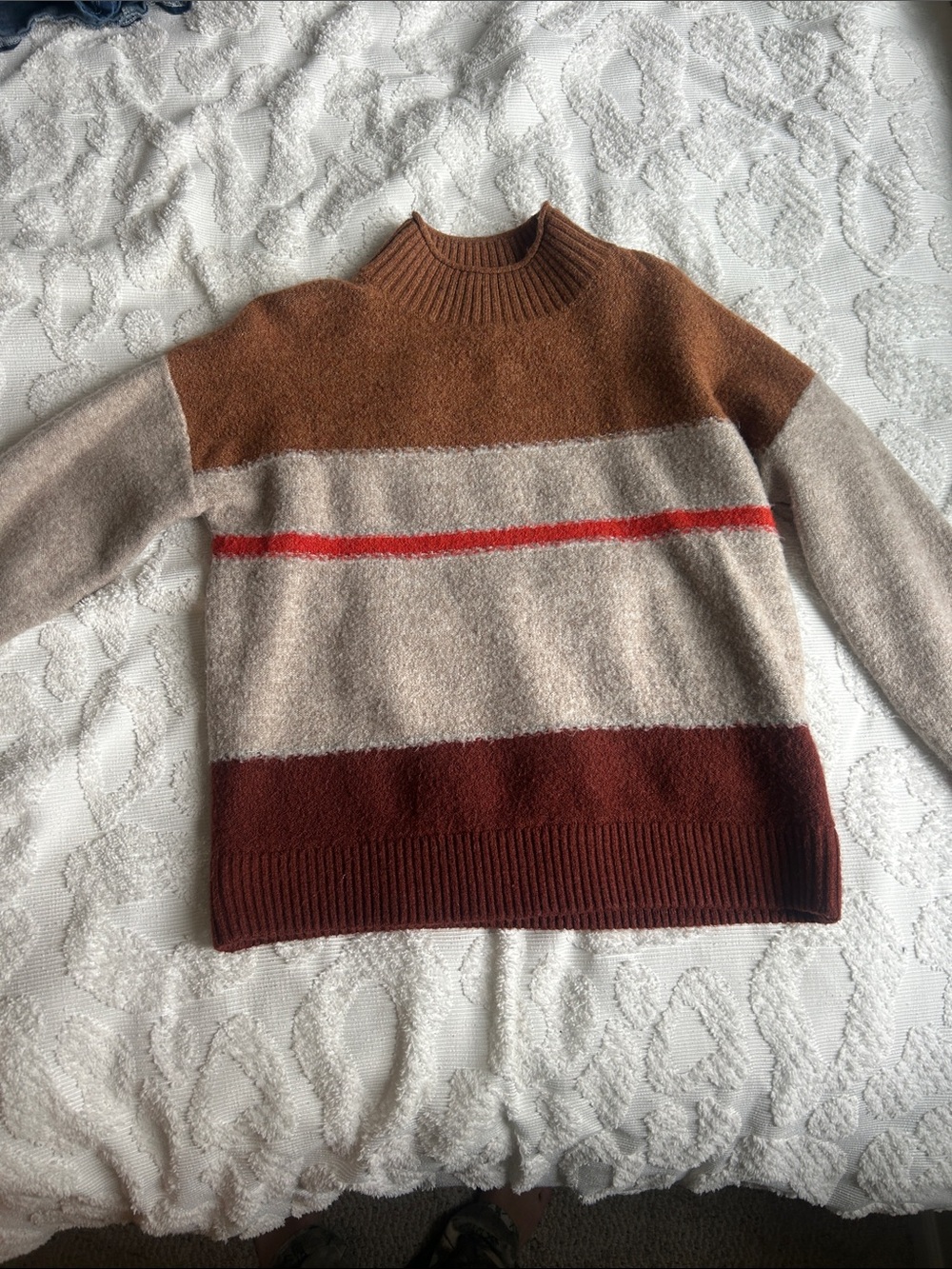Universal thread oversized sweater